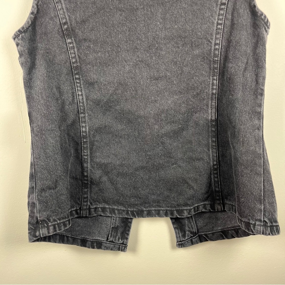 Sleeveless Black Denim Jacket - Picture 10 of 11